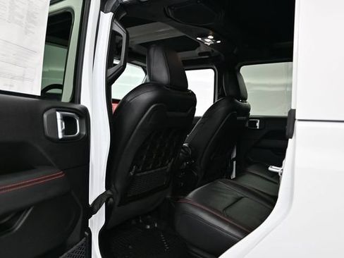 Used 2020 Jeep Gladiator Rubicon AWD/4WD image 22