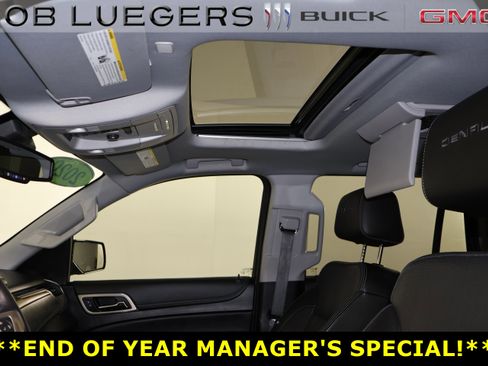 Certified 2020 GMC Yukon Denali w/ Open Road Package image 12