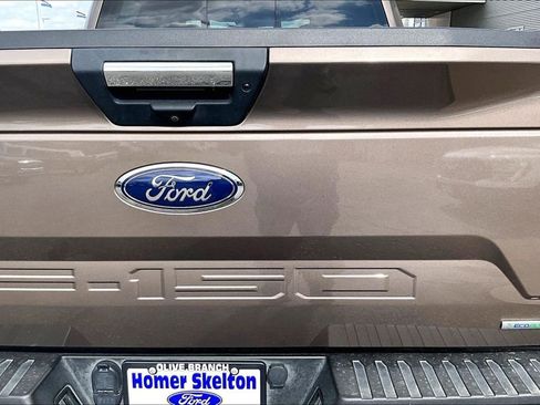 Used 2019 Ford F150 XLT w/ Equipment Group 302A Luxury image 7