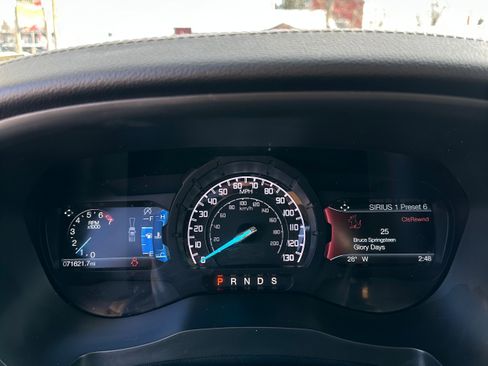 Used 2021 Ford Ranger Lariat w/ Equipment Group 501A High image 11