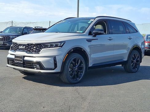 Certified 2023 Kia Sorento SX AWD/4WD image 3