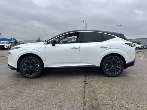 New 2026 Nissan Murano Platinum w/ Cargo Package AWD/4WD image 3