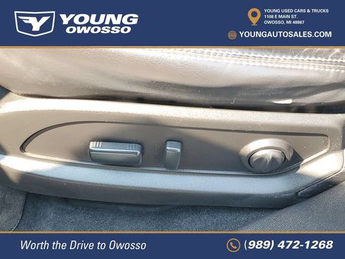 Used 2017 Buick Enclave Leather w/ Enclave Sport Touring Edition FWD image 8