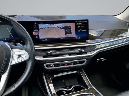 Used 2023 BMW X7 xDrive40i AWD/4WD image 6