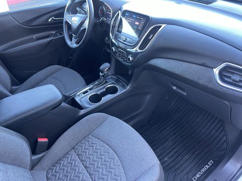 Used 2024 Chevrolet Equinox LT image 29
