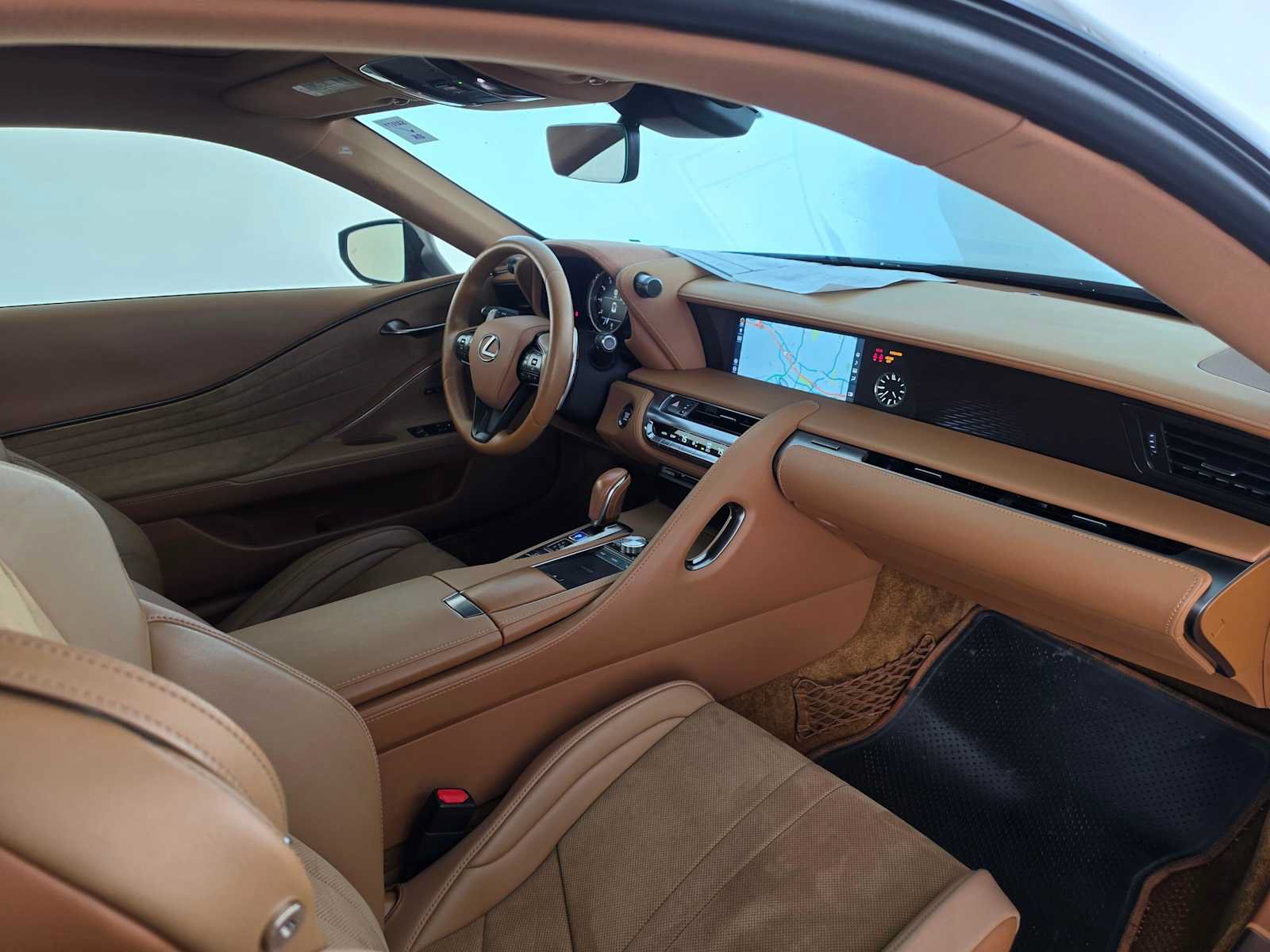 Used 2018 Lexus LC 500 Coupe w/ Sport Package RWD image 11