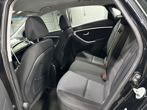 Used 2014 Hyundai Elantra GT FWD image 19