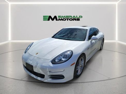 Used 2015 Porsche Panamera 4 AWD/4WD image 1
