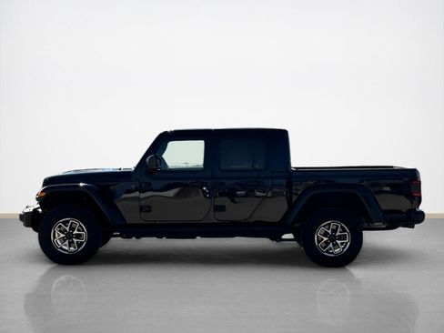 Used 2024 Jeep Gladiator Rubicon image 4
