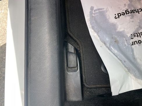 Used 2022 Toyota Corolla Cross LE image 24