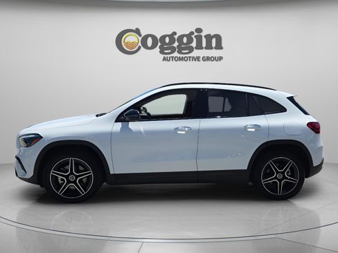 Certified 2026 Mercedes-Benz GLA 250 image 2