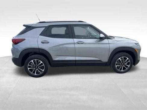 New 2026 Chevrolet TrailBlazer LT w/ Convenience Package image 5