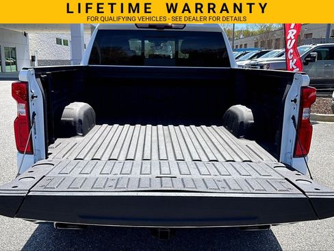 Used 2022 Chevrolet Silverado 1500 LTZ w/ LTZ Premium Package AWD/4WD image 31