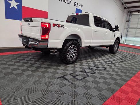 Used 2020 Ford F250 Lariat w/ Lariat Ultimate Package AWD/4WD image 24