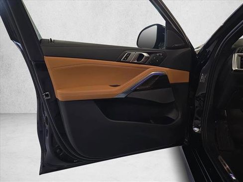 Used 2026 BMW X6 xDrive40i image 27