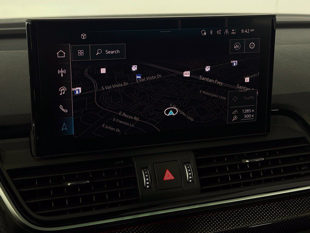 Used 2024 Audi SQ5 Prestige w/ Prestige Package AWD/4WD image 16