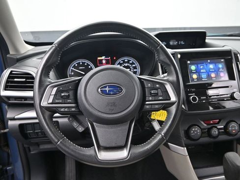 Used 2019 Subaru Forester Premium image 11