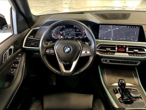 Certified 2023 BMW X5 sDrive40i w/ Premium Package image 5