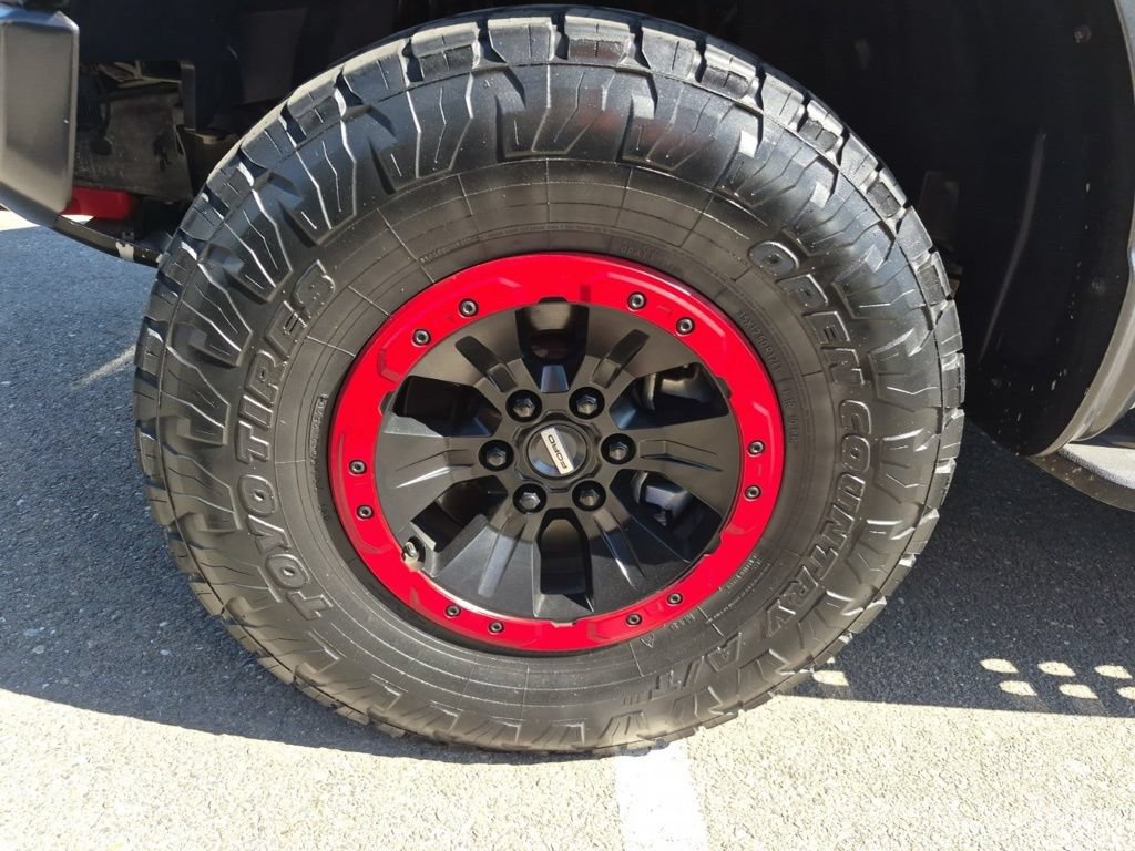 Used 2017 Ford F150 Raptor AWD/4WD image 11