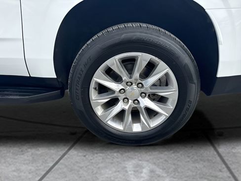 Used 2023 Chevrolet Suburban Premier RWD image 35