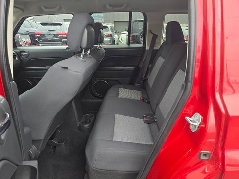 Used 2010 Jeep Patriot Sport image 12