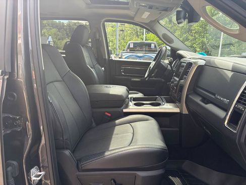 Used 2018 RAM 2500 Laramie AWD/4WD image 52