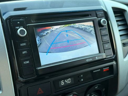 Used 2014 Toyota Tacoma PreRunner w/ SR5 Package RWD image 35