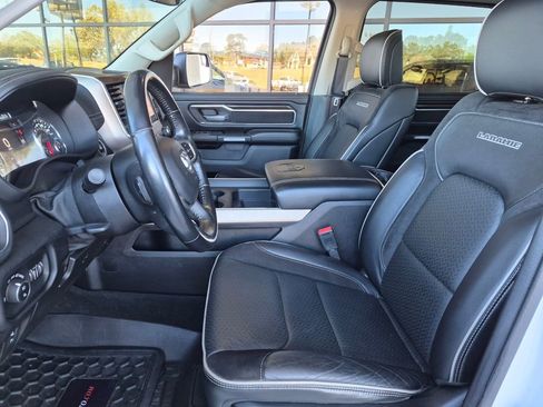 Used 2022 RAM 1500 Laramie AWD/4WD image 10