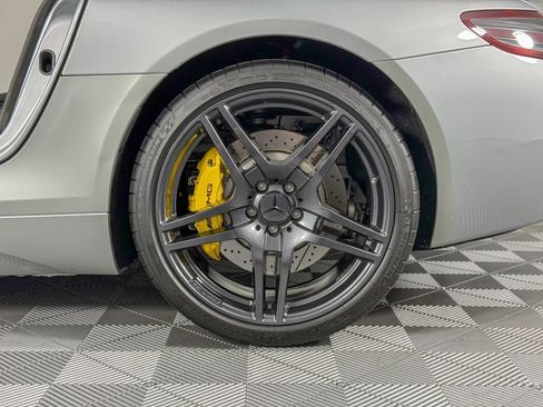 Used 2011 Mercedes-Benz SLS AMG Coupe image 20