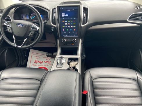 Used 2024 Ford Edge SEL image 8