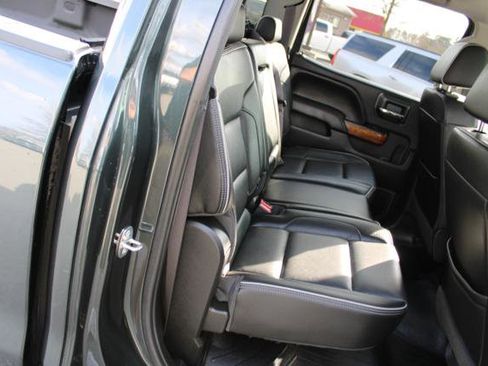 Used 2017 Chevrolet Silverado 2500 High Country w/ Duramax Plus Package image 30