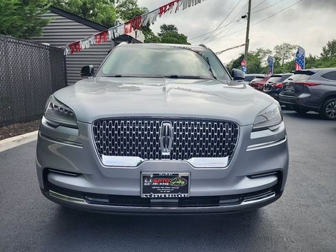 Used 2022 Lincoln Aviator AWD w/ Premium Package image 5
