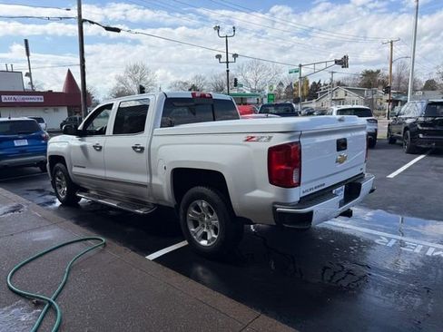 Used 2017 Chevrolet Silverado 1500 LTZ Z71 w/ LTZ Plus Package image 4