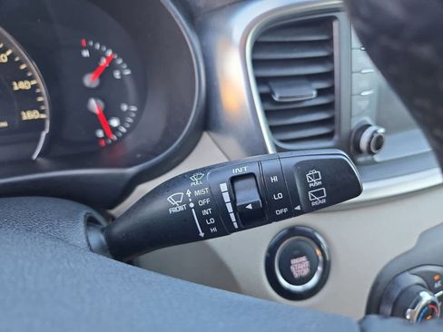 Used 2017 Kia Sorento EX w/ EX Advanced Touring Package image 26