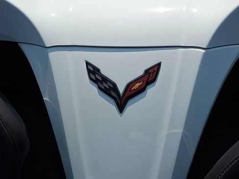 Used 2017 Chevrolet Corvette Z06 RWD image 13