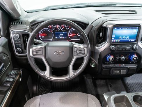 Used 2022 Chevrolet Silverado 1500 RST image 12