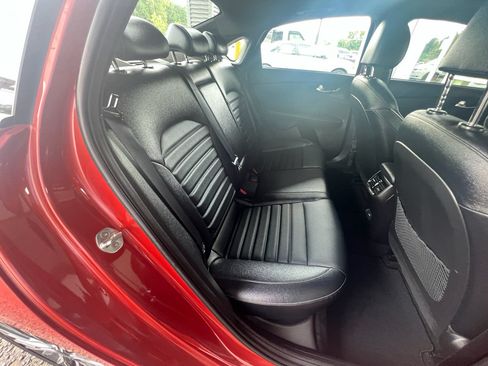 Used 2023 Kia Forte GT-Line w/ GT-Line Premium Package FWD image 19