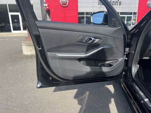 Used 2025 BMW 330i xDrive Sedan image 20