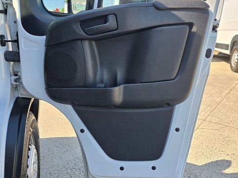 Used 2023 RAM ProMaster 2500 FWD image 17