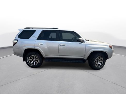 Used 2024 Toyota 4Runner TRD Off-Road Premium AWD/4WD image 5