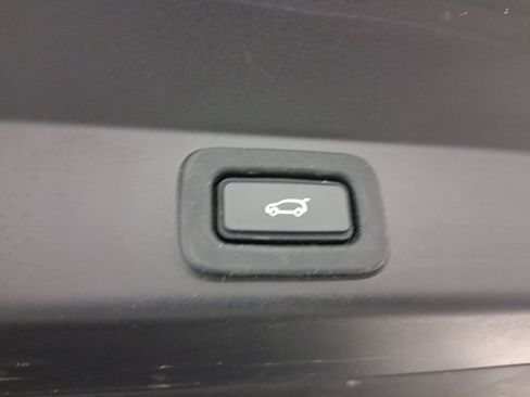 Used 2023 Land Rover Range Rover Sport SE Dynamic image 31