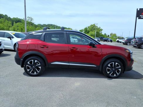 Certified 2026 Nissan Kicks SV w/ SV Premium Package AWD/4WD image 14