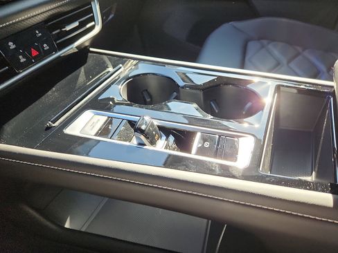 New 2026 Volkswagen Atlas SE image 20