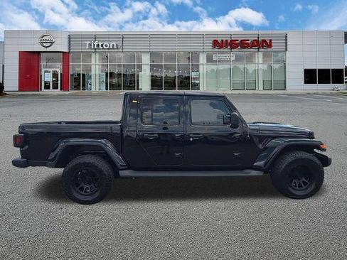 Used 2023 Jeep Gladiator Overland w/ Popular Equipment Package AWD/4WD image 8