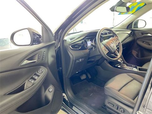 Used 2023 Buick Encore GX Essence image 27