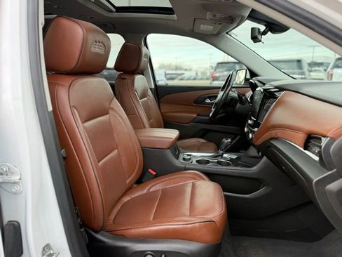 Used 2018 Chevrolet Traverse High Country image 21