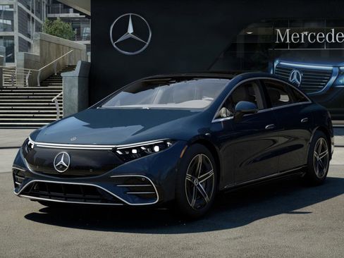 Used 2023 Mercedes-Benz EQS 580 4MATIC Sedan image 1