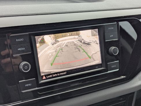 Used 2023 Volkswagen Taos S image 18