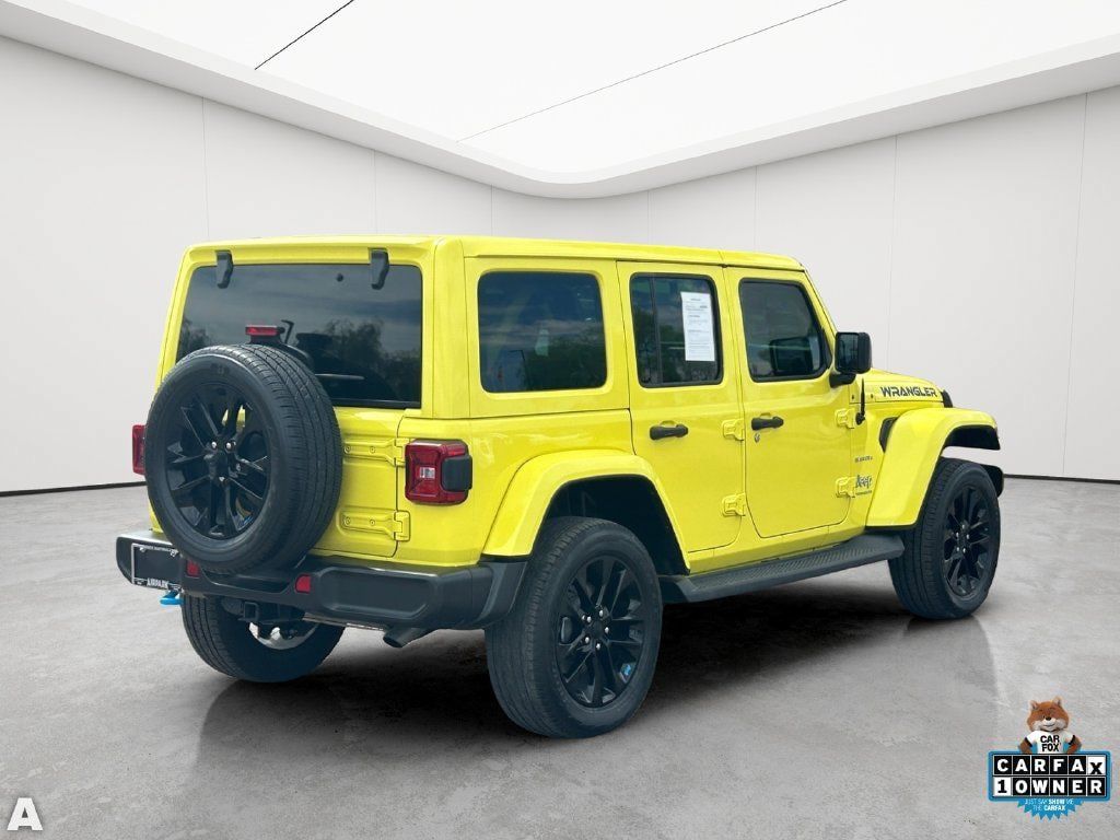 Certified 2023 Jeep Wrangler Unlimited Sahara AWD/4WD image 5