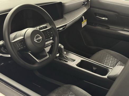 New 2026 Nissan Kicks SV w/ Cold Weather Package AWD/4WD image 18